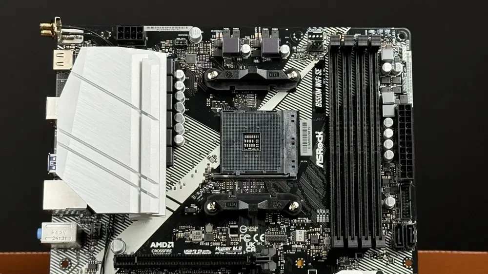 CPU Socket Intel & AMD: Tên Gọi, Lịch Sử & Xử Lý Lỗi