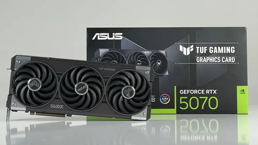 RTX 5070 cần chọn nguồn bao nhiêu W?