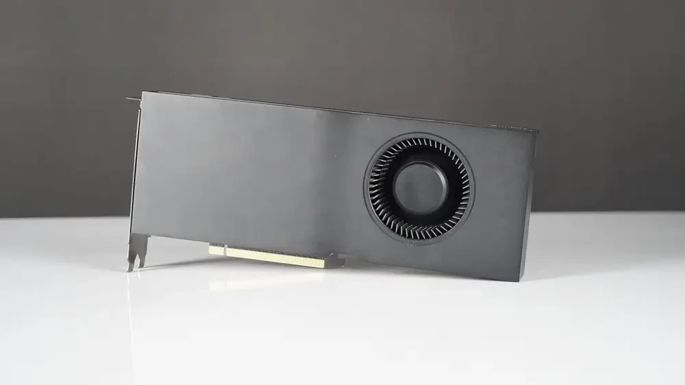 Nên chọn VGA RTX 5090 hay RTX Pro 4500 cho công việc?