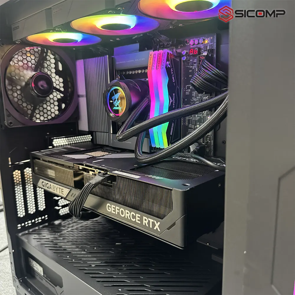 Card đồ họa GIGABYTE GeForce RTX 5090 32GB GDDR7 cung cấp băng thông bộ nhớ kịch trần