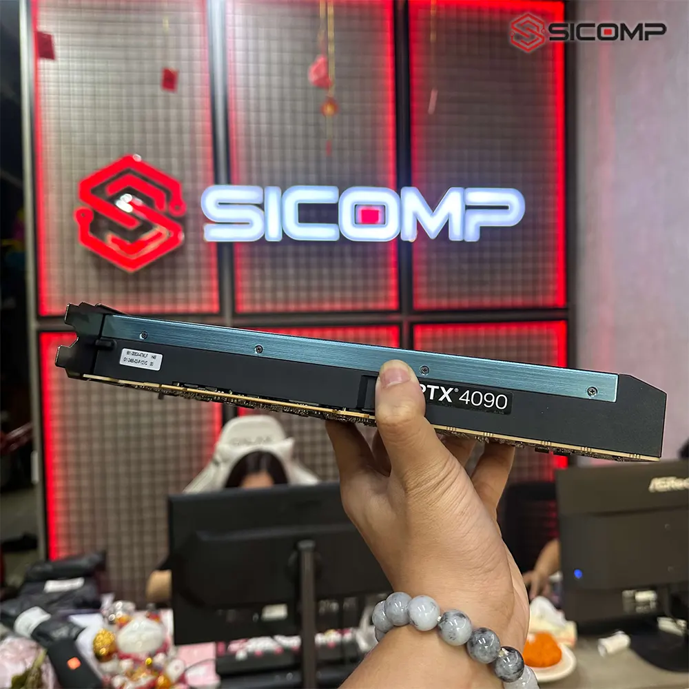 Cấu trúc tản nhiệt buồng hơi Vapor Chamber và quạt lồng sóc hướng tâm đẩy khí nóng ra ngoài