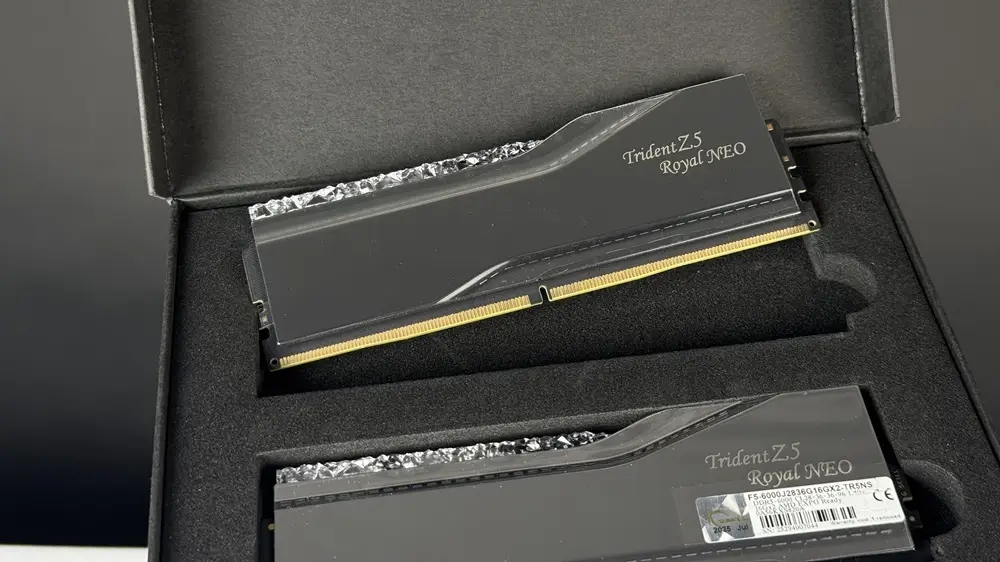 Mẫu bộ nhớ RAM chuẩn DDR5 tốc độ cao